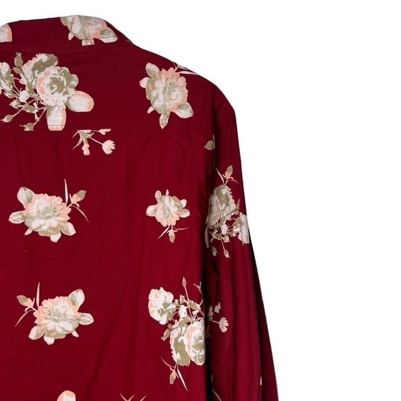 2/$30 Eighth Avenue 100% Cotton Lightweight Red Floral Button Shirt Down Unisex - Picture 8 of 16